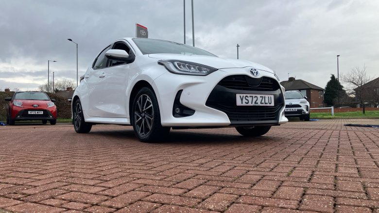 Toyota Yaris 1.5 Hybrid Design 5dr CVT Hybrid Hatchback